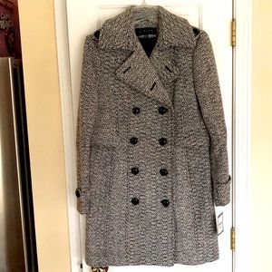 🌸Host Pick!🌸 NEW Women’s black and white tweed coat. By Giacca.  Size L.